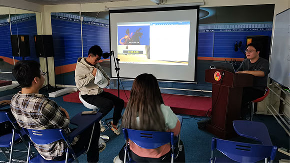 深圳吉祥動(dòng)漫影視配音專項(xiàng)訓(xùn)練培訓(xùn)班