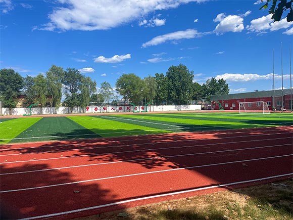 北京市世紀(jì)學(xué)校新高一班