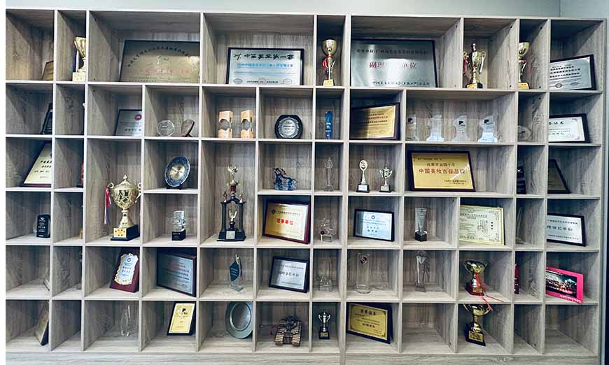 廣州尚藝美發(fā)精英全能半年課程